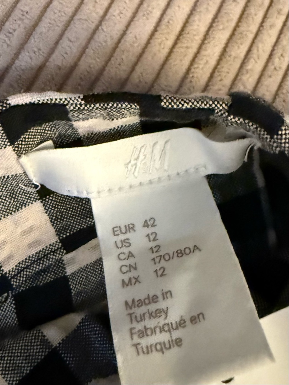 Final Price. H&M Ruffle gingham skirt - Picture 3 of 8